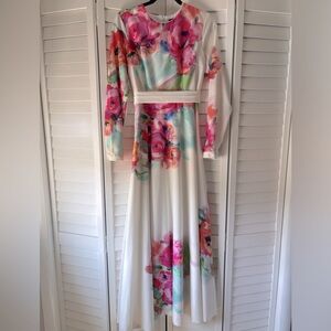Annah Hariri- White floral dress